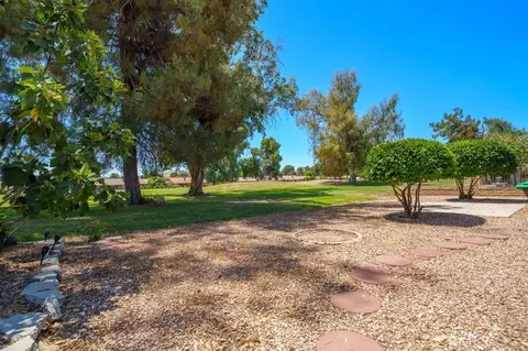 Exterior - 1925 Silver Oak Way, Hemet, CA 92545 photo 5 of 5