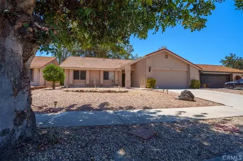 Exterior - 1925 Silver Oak Way, Hemet, CA 92545 photo 3 of 6