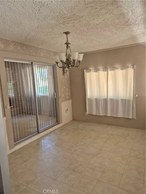 Dining - 1925 Silver Oak Way, Hemet, CA 92545 photo 1 of 1