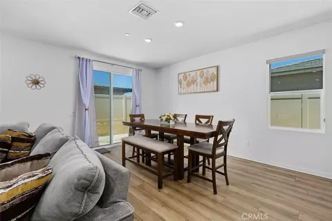 Dining - 29259 Outback, Winchester, CA 92596 photo 1 of 1