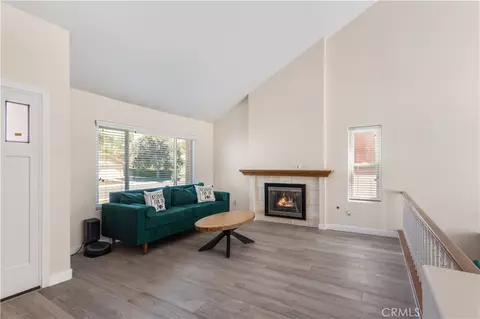 Living - 45573 Olympic, Temecula, CA 92592 photo 4 of 5