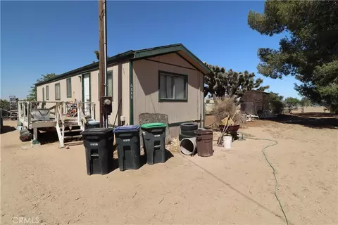 6848 Nielson Rd, Phelan, CA 92371