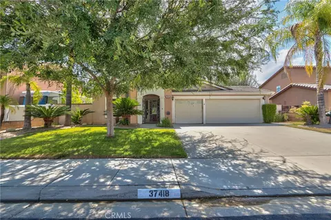 37418 Old Oak Ter, Murrieta, CA 92562