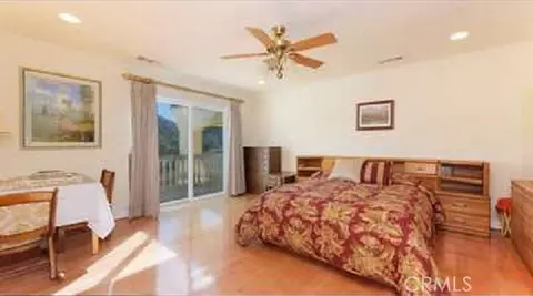 Bedroom - 44952 Vista Del Mar, Temecula, CA 92590 photo 2 of 4