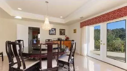 Dining - 44952 Vista Del Mar, Temecula, CA 92590 photo 1 of 2