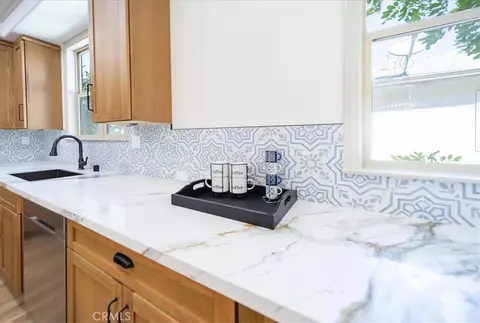Kitchen - 10121 W Amber Ct, Tujunga, CA 91042 photo 3 of 7