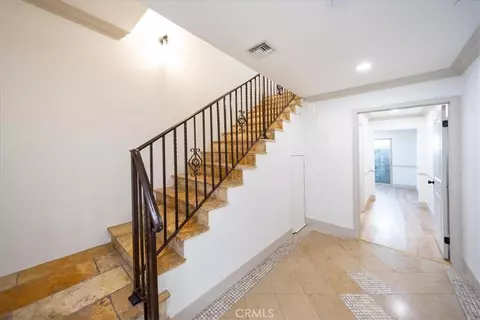 Entry Way - 10121 W Amber Ct, Tujunga, CA 91042 photo 1 of 9