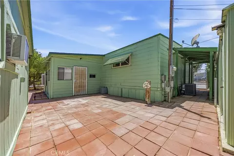 19126 Hinton St, Hesperia, CA 92345 photo 38