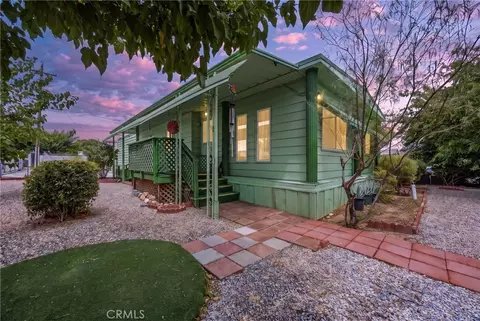 19126 Hinton St, Hesperia, CA 92345 photo 32