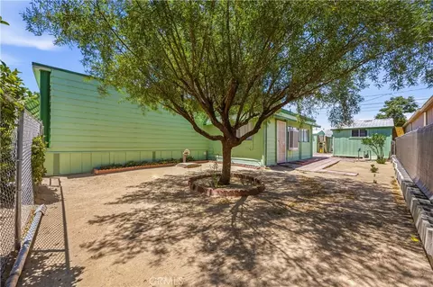 19126 Hinton St, Hesperia, CA 92345 photo 36