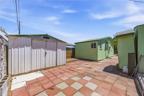 19126 Hinton St, Hesperia, CA 92345 photo 40