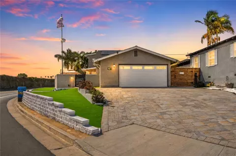 Exterior - 1716 Soto St, Oceanside, CA 92054 photo 5 of 10