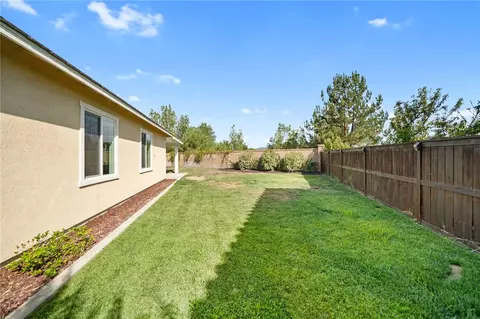 Exterior - 43044 Greene Cir, Temecula, CA 92592 photo 5 of 10