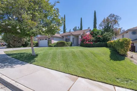 Exterior - 43634 Corte Cabral, Temecula, CA 92592 photo 7 of 9