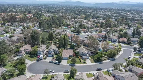View/Area - 43634 Corte Cabral, Temecula, CA 92592 photo 5 of 11