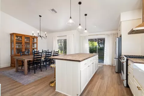 Kitchen - 43634 Corte Cabral, Temecula, CA 92592 photo 2 of 4