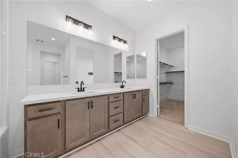Entry Way - 39481 Chamise St, Temecula, CA 92591 photo 2 of 5