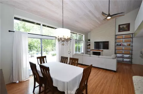 Dining - 3404 Oak Cliff Dr #3, Fallbrook, CA 92028 photo 2 of 3