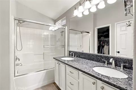 Bath - 39223 Devotion Ln, Murrieta, CA 92563 photo 1 of 2