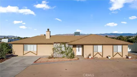 Exterior - 8811 7th Ave, Hesperia, CA 92345 photo 2 of 7