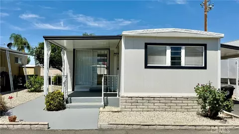 880 Lake St N #3, Hemet, CA 92544