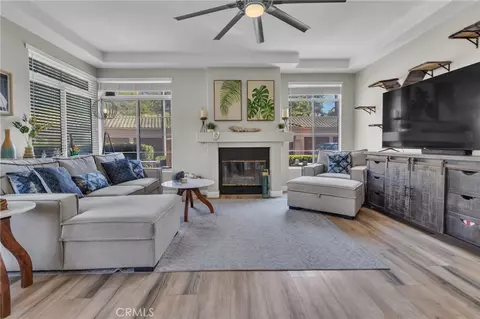 Living - 3535 Cameo Dr #114, Oceanside, CA 92056 photo 2 of 3