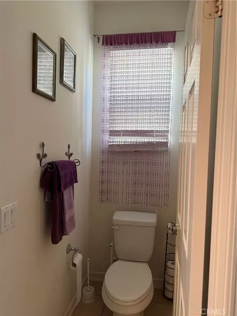 Bath - 371 Plateau Pkwy, Perris, CA 92570 photo 1 of 6