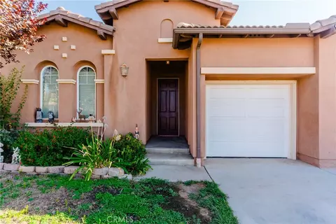 Exterior - 371 Plateau Pkwy, Perris, CA 92570 photo 2 of 2