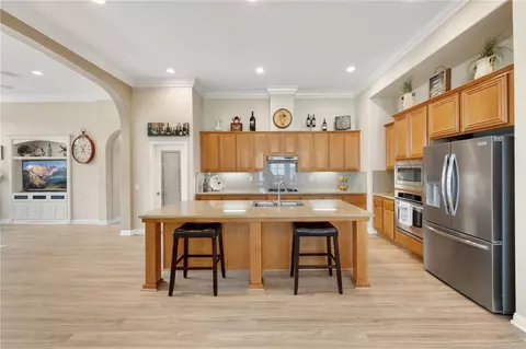 Kitchen - 33725 Pebble Brook Cir, Temecula, CA 92592 photo 1 of 2