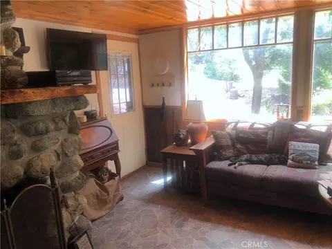 Living - 9112 Torrey Pines Rd, Forest Falls, CA 92339 photo 1 of 1