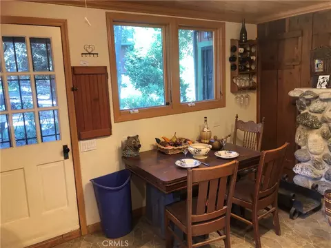 Dining - 9112 Torrey Pines Rd, Forest Falls, CA 92339 photo 1 of 2