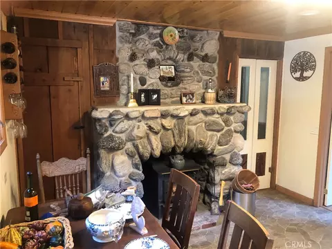 Dining - 9112 Torrey Pines Rd, Forest Falls, CA 92339 photo 2 of 2