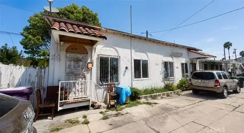 1039 E Chanda Ct, Long Beach, CA 90813 photo 2