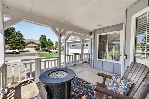 Exterior - 20096 Fallen Leaf Dr, Perris, CA 92570 photo 7 of 18