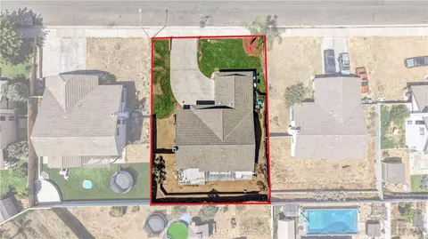 View/Area - 20096 Fallen Leaf Dr, Perris, CA 92570 photo 3 of 7