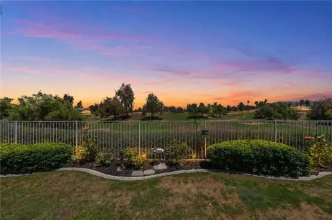 Exterior - 31295 Gleneagles Dr, Temecula, CA 92591 photo 4 of 9