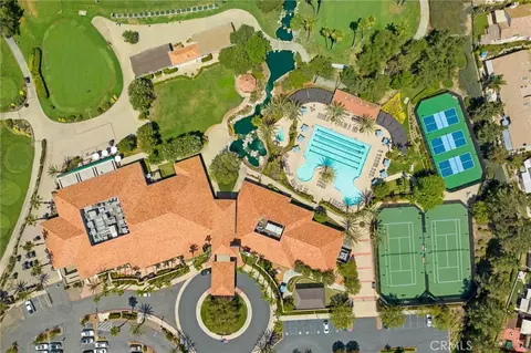 View/Area - 31295 Gleneagles Dr, Temecula, CA 92591 photo 8 of 8