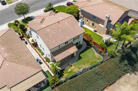 View/Area - 31295 Gleneagles Dr, Temecula, CA 92591 photo 2 of 8