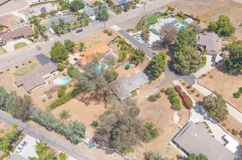 View/Area - 925 Reed Ter, Escondido, CA 92027 photo 6 of 14