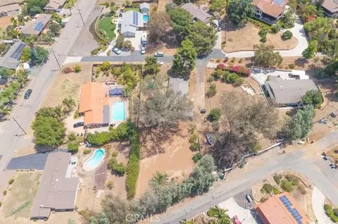 View/Area - 925 Reed Ter, Escondido, CA 92027 photo 8 of 14