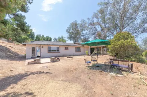 Exterior - 925 Reed Ter, Escondido, CA 92027 photo 5 of 5