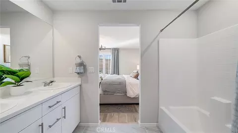 Entry Way - 14374 Aurora Ct, Hesperia, CA 92345 photo 1 of 1