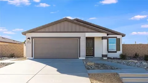 Exterior - 14384 Aurora Ct, Hesperia, CA 92345 photo 1 of 2
