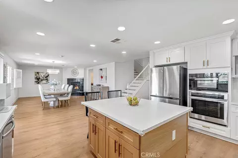 Kitchen - 32992 Monte, Temecula, CA 92592 photo 3 of 4