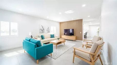 Living - 32992 Monte, Temecula, CA 92592 photo 1 of 2