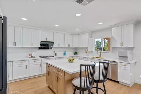 Kitchen - 32992 Monte, Temecula, CA 92592 photo 2 of 4