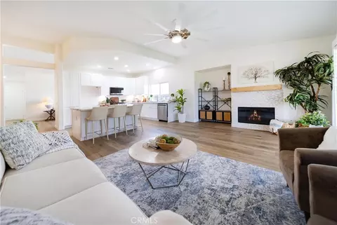 Living - 32646 Iris Ln, Wildomar, CA 92595 photo 5 of 5