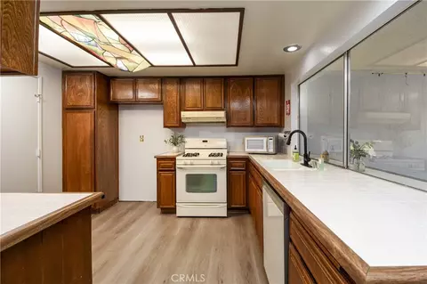 Kitchen - 2115 Flame Tree, Hemet, CA 92545 photo 1 of 2
