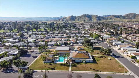 View/Area - 2115 Flame Tree, Hemet, CA 92545 photo 5 of 7