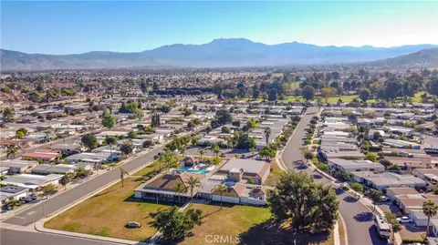 View/Area - 2115 Flame Tree, Hemet, CA 92545 photo 7 of 7